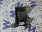 Петля нижней двери багажника Land Rover Range Rover III 8339