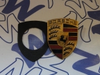 Эмблема на капот Porsche Cayenne I (955) 3580