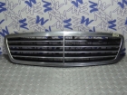 Решетка радиатора Mercedes W203 C-class 9813